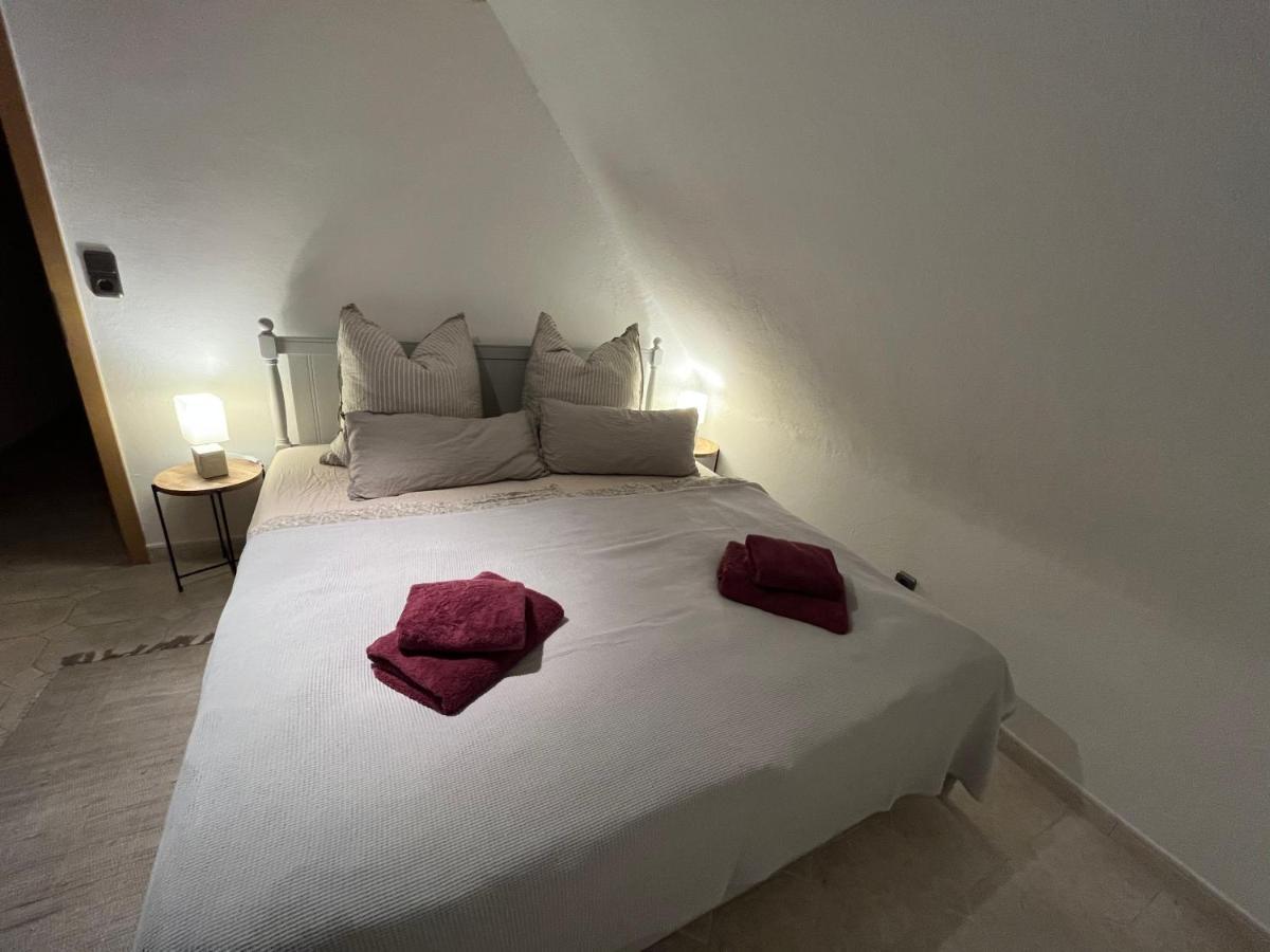 Schoene Wohnung In Ruhiger Laendlicher Lage Heidenheim  Exterior foto