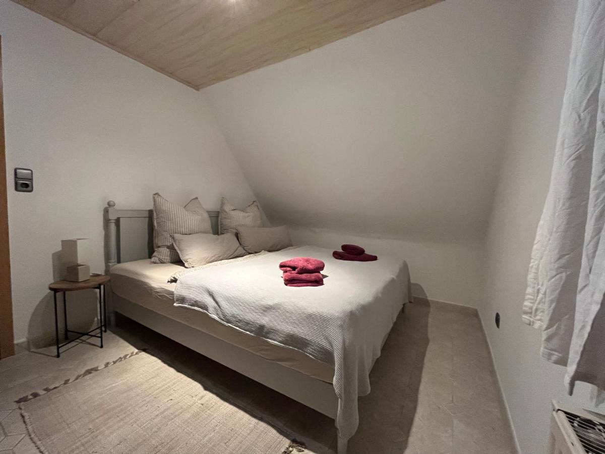 Schoene Wohnung In Ruhiger Laendlicher Lage Heidenheim  Exterior foto